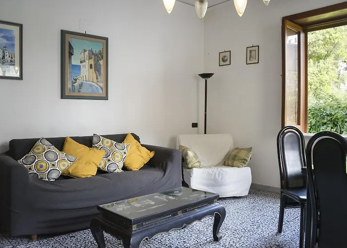 Pace Semesterbostad *